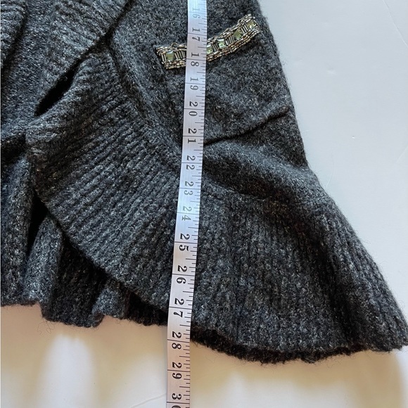 APT. 9 Women's Gray Cardigan Sweater Top Wool Ruffle Rhinestone Pockets, Sz S - Picture 16 of 16